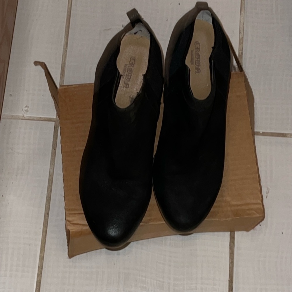 Womans Sz 9 wedges